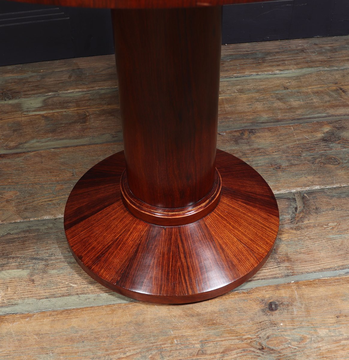 Runder französischer Art Deco Beistelltisch, 1920er bei Pamono kaufen