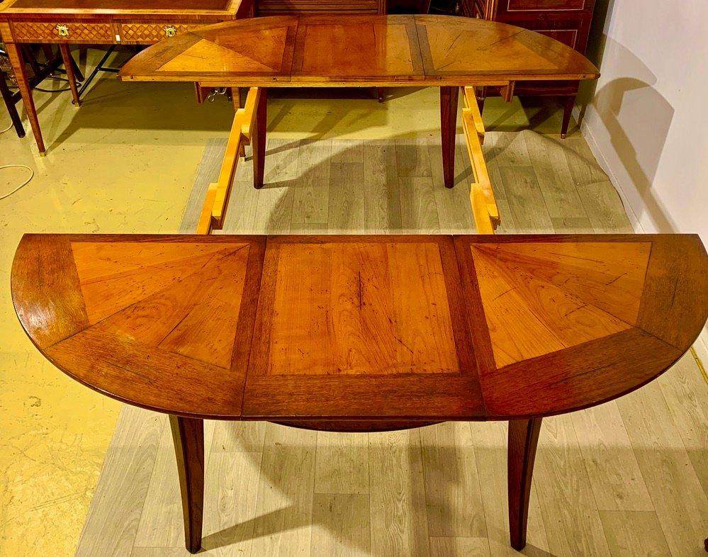 Oval Table, or Round with the Posibility of Extensions, 1930s for sale