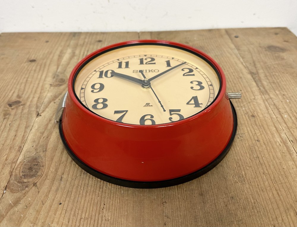 Horloge Murale Seiko Bleu Marine Vintage, 1970s en vente sur