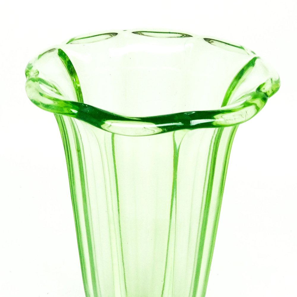 Polish Art Deco Uranium Vase from Zawiercie Glassworks, 1930s for sale