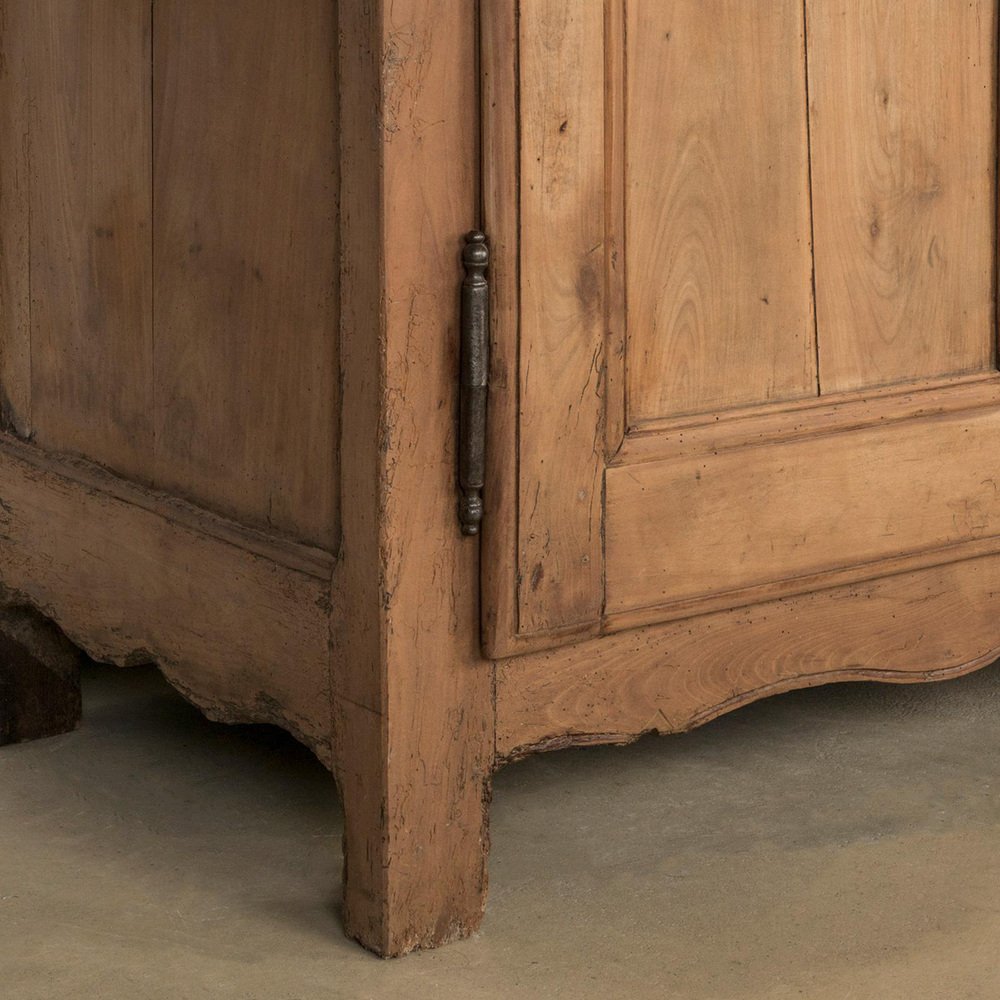 19th Century French Low Cupboard for sale at Pamono