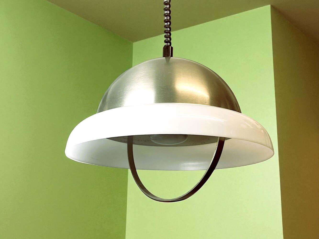 Large Space Age Silver Aluminium & White Acrylic Extendable Pull Down ...