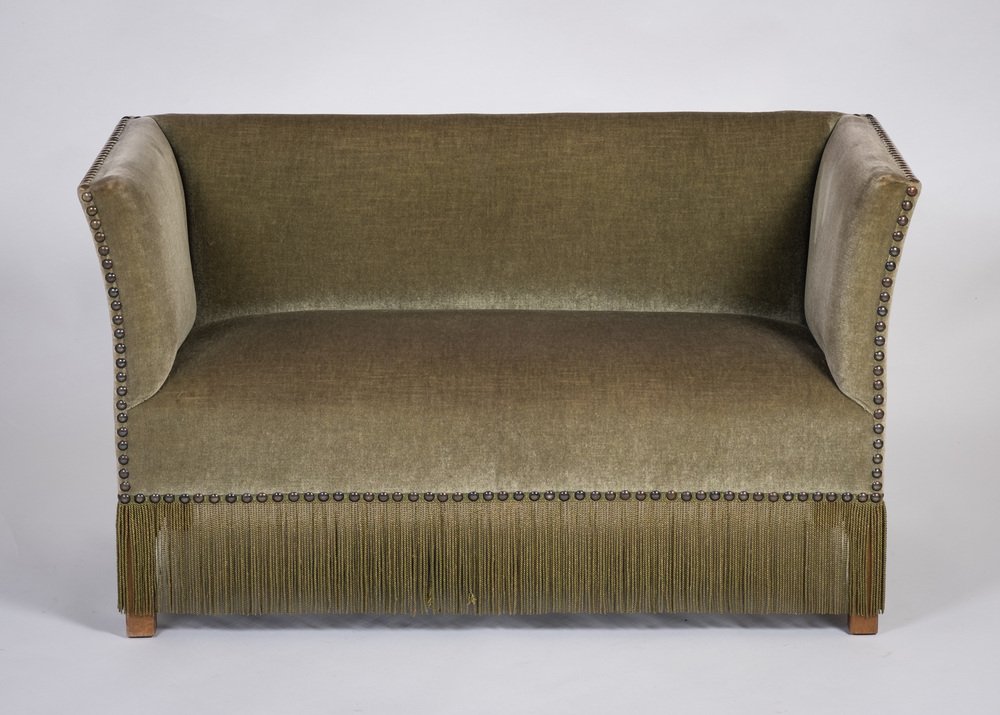 Grünes Velours Sofa von Knole, 1950er bei Pamono kaufen