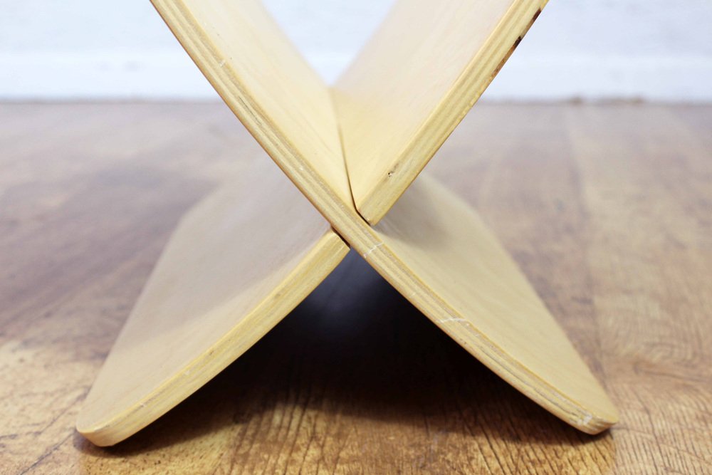 Curved Plywood Magazine Rack, 1980s for sale at Pamono
