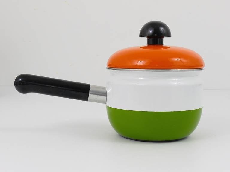 Emaillierter Topf mit Deckel von Carl Aubock, Riess zugeschrieben ...