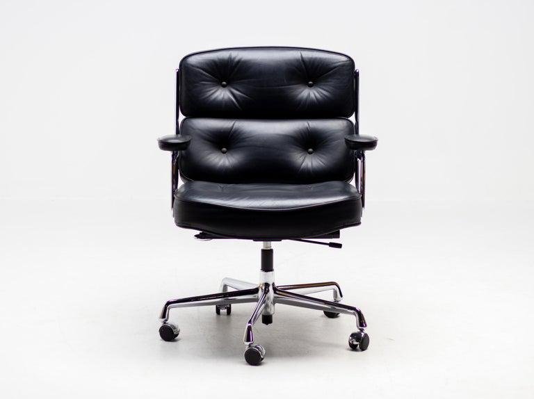 Executive Lobby Chair von Vitra Charles & Ray Eames, 2002 bei Pamono kaufen