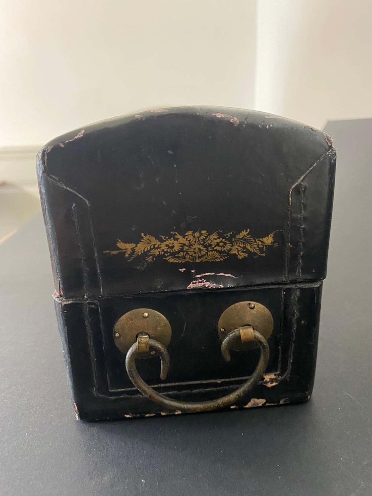 Antique Japanese Pillow Box for sale at Pamono