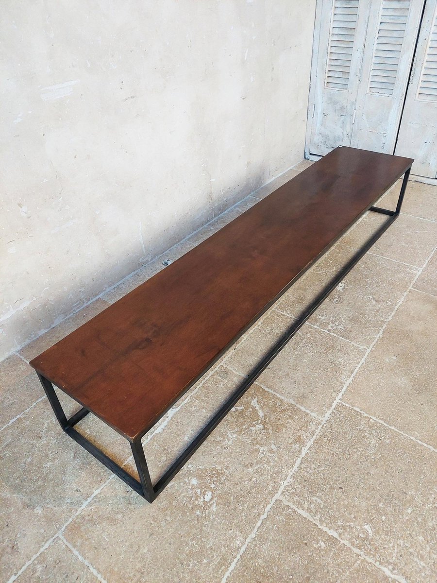 Table Basse Longue et Étroite en Noyer avec Structure en Acier en vente sur Pamono