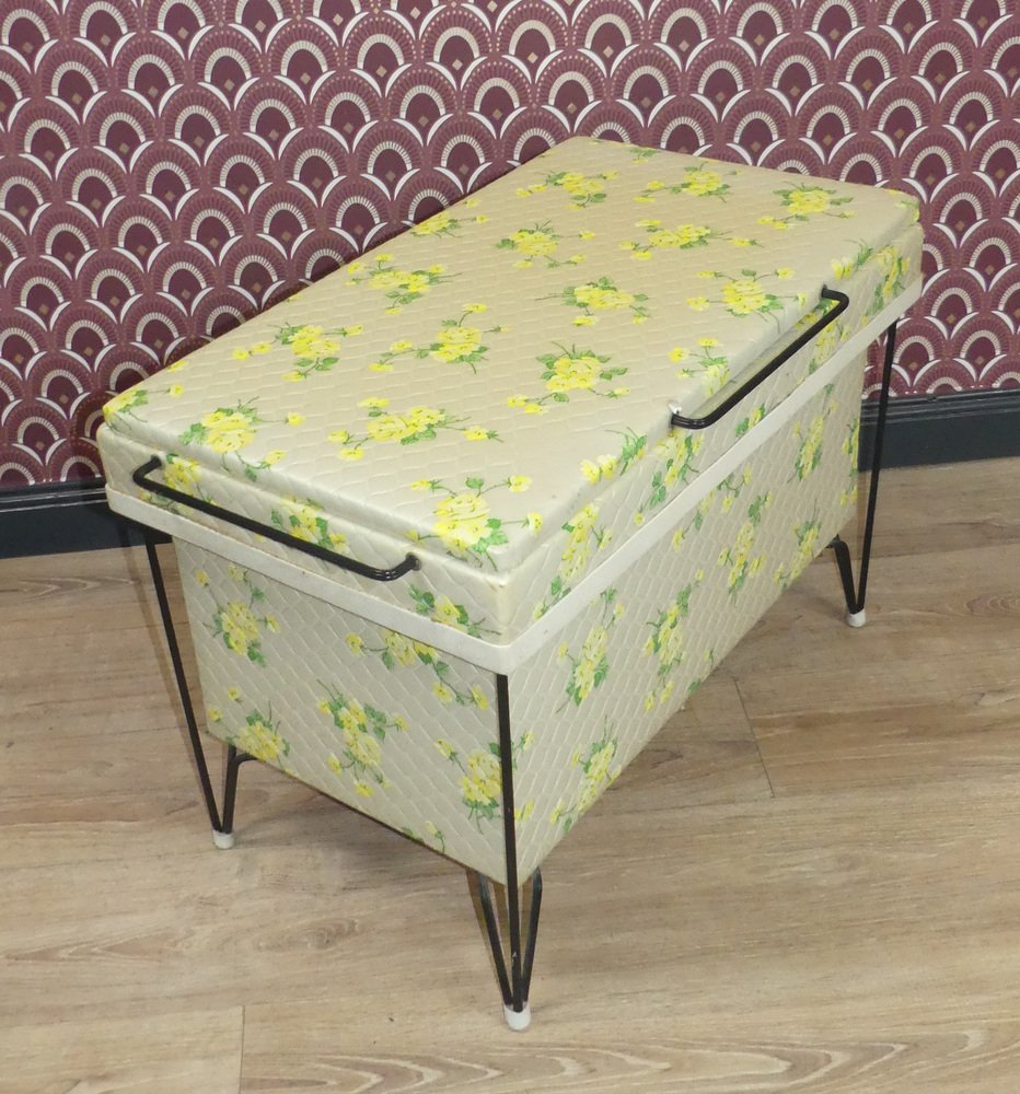 Linen Storage Chest, 1960s for sale at Pamono