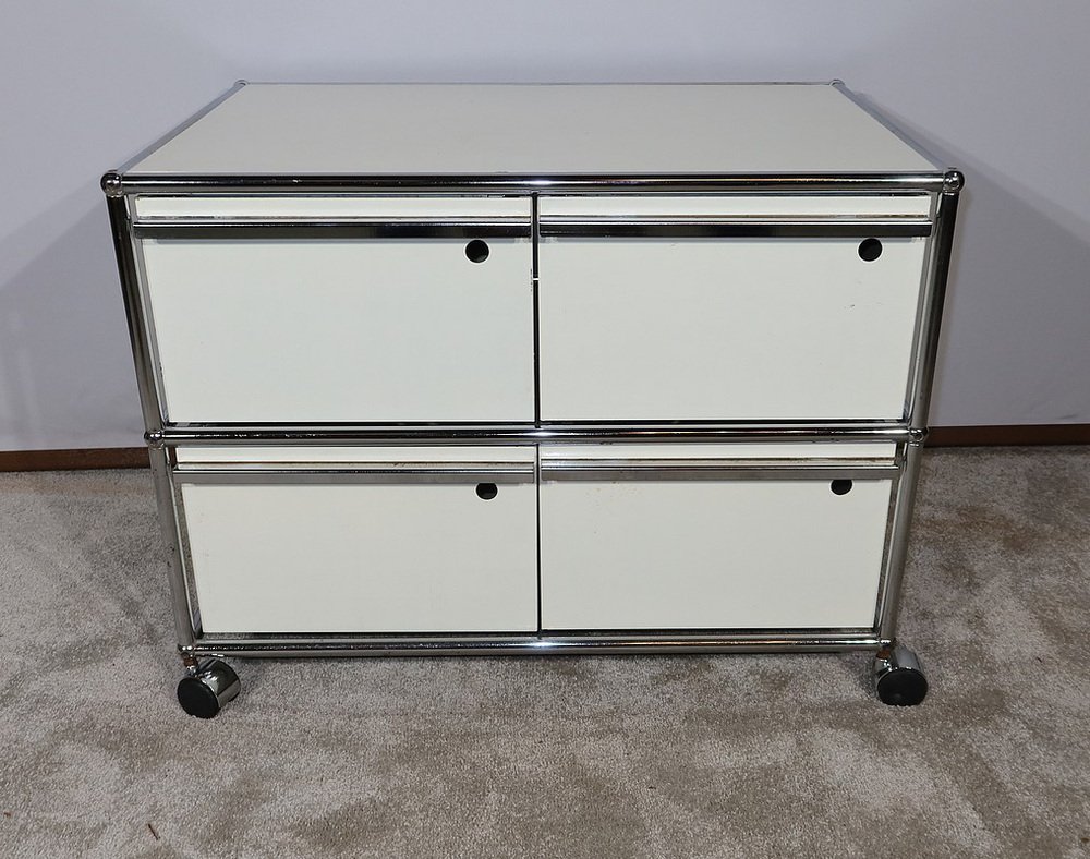 Low Cabinet on Casters attributed to Fritz Haller & Paul Schärer for ...