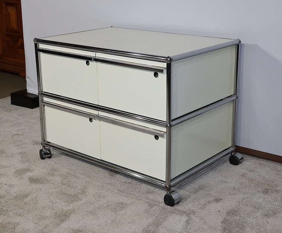 Low Cabinet on Casters attributed to Fritz Haller & Paul Schärer for ...