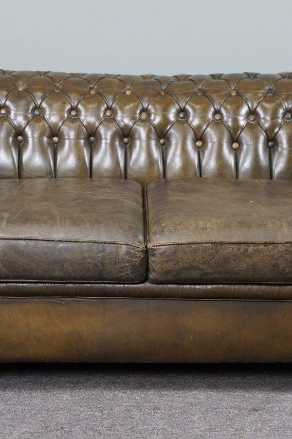 Vintage Chesterfield Sofa for sale at Pamono