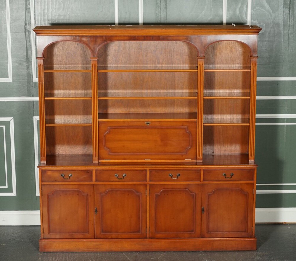 Flamed Yew Wood Bradley Cupboard with Lights, England for sale at Pamono