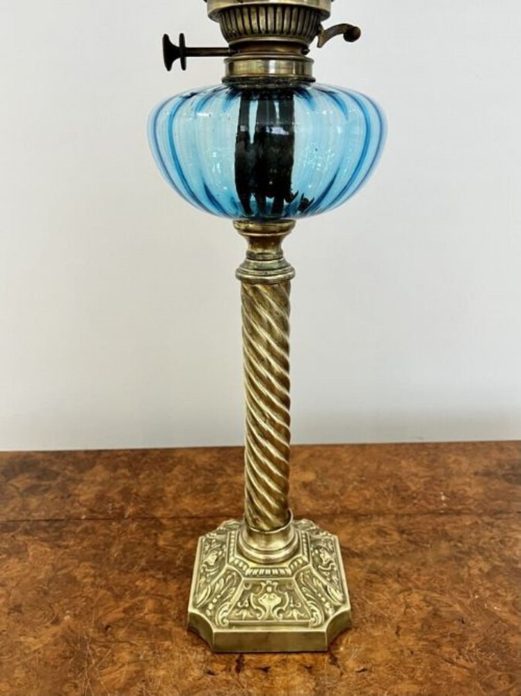 Antique Victorian Oil Lamp, 1860 for sale at Pamono