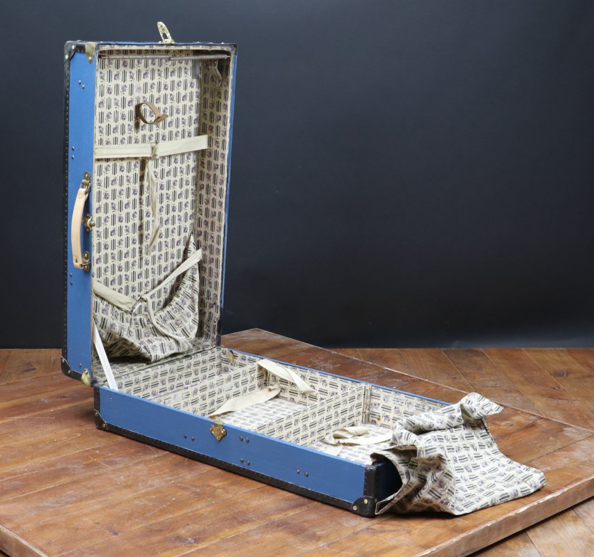 Blue Trunk or Suitcase for sale at Pamono