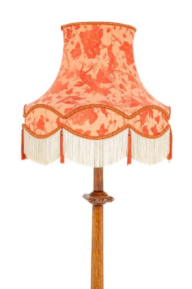 Jacobean Style Floor Lamp in Carved Oak, 1930s for sale at Pamono