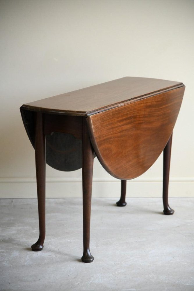Walnut Drop Leaf Table for sale at Pamono