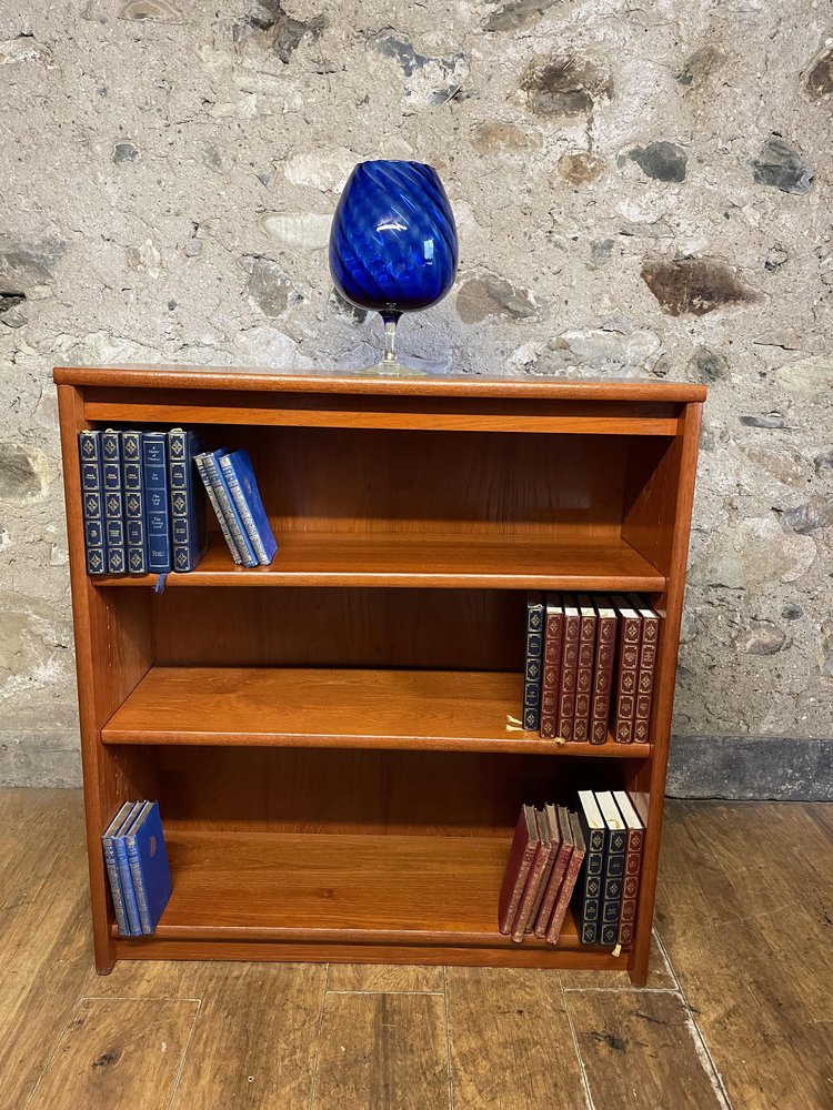 MidCentury Teak Bookcase for sale at Pamono