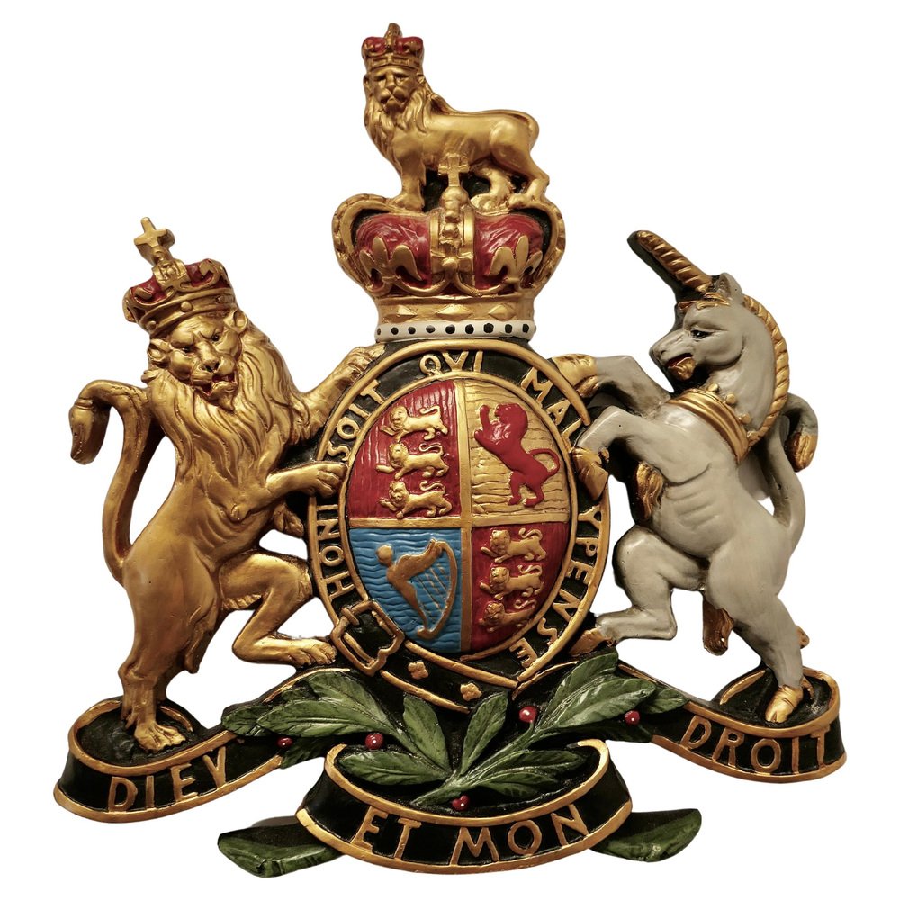 Assiette commémorative de la Reine Elizabeth II avec les armoiries