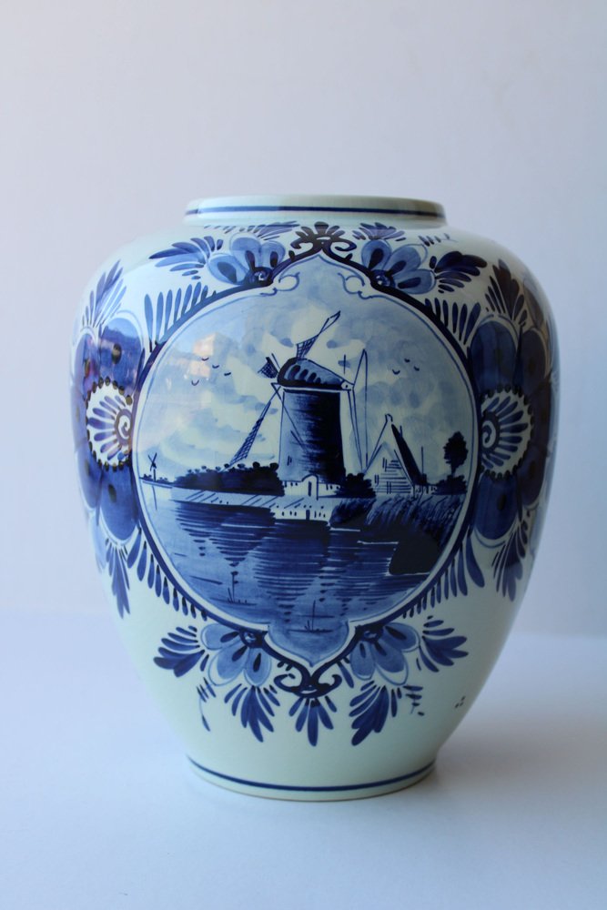 Vase en Porcelaine Bleue avec Moulin à Vent et Fleurs de Delft