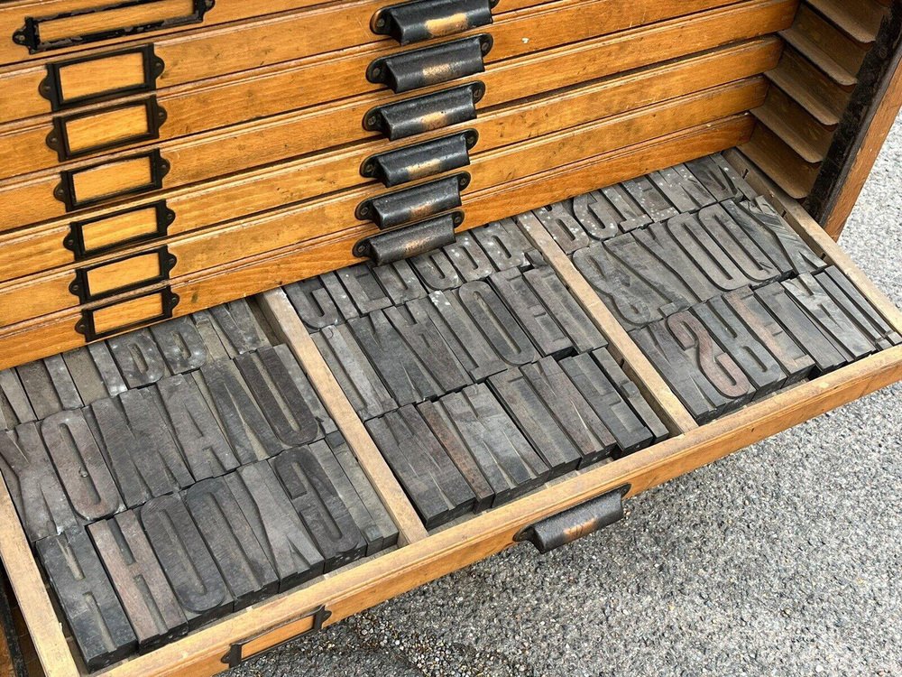 Edwardian Oak Printers Blocks Drawers for sale at Pamono