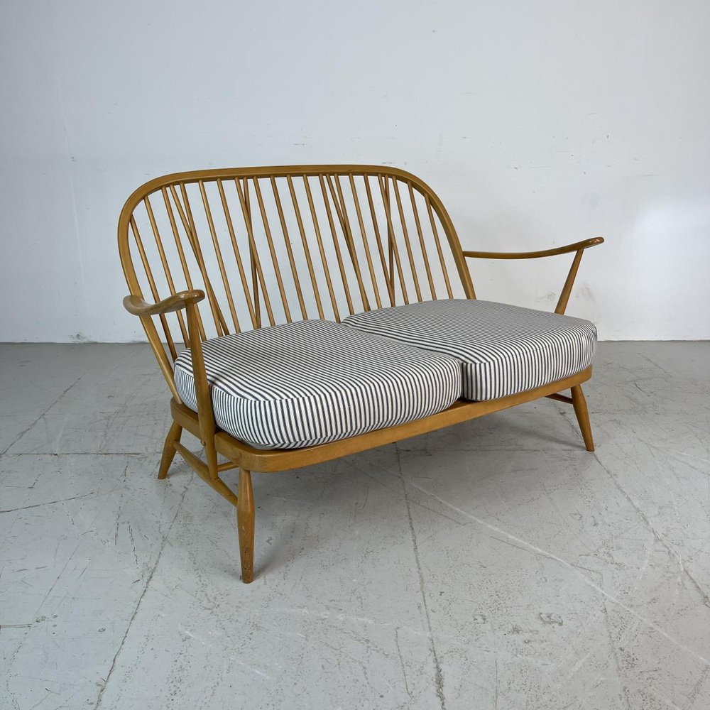 Vintage 2Seater Windsor Sofa from Ercol for sale at Pamono