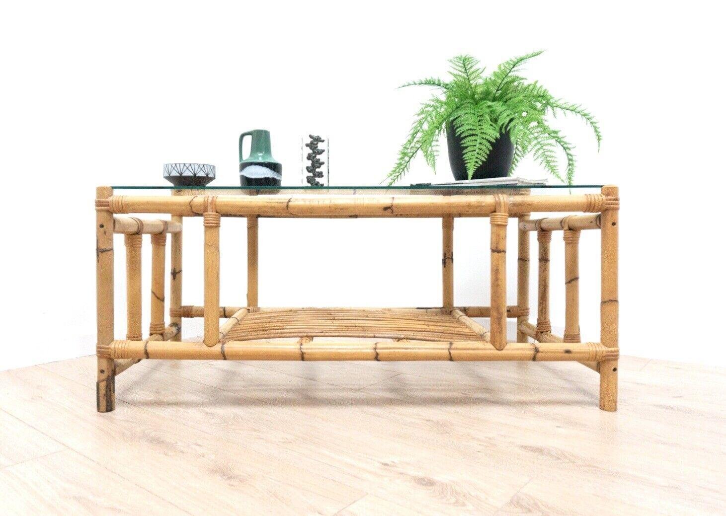 Italienischer MidCentury Couchtisch aus Bambus, Rohrgeflecht