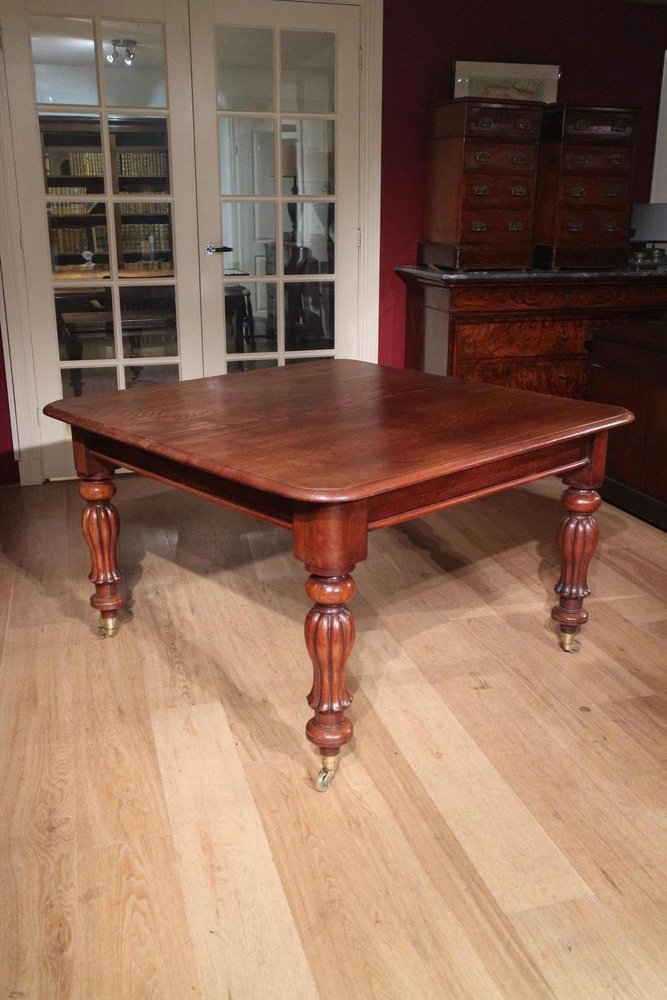 Vintage Victorian Dining Table for sale at Pamono