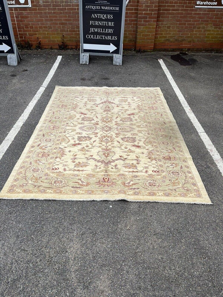 Country House Rug with Floral Pattern for sale at Pamono