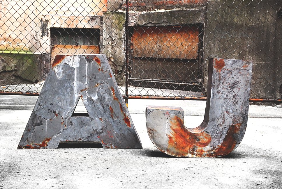 lettre metal industriel