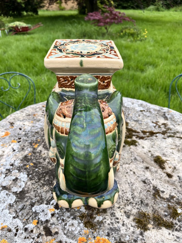 Großer Vintage Elefanten Pflanzenständer aus Keramik, 1970er bei Pamono