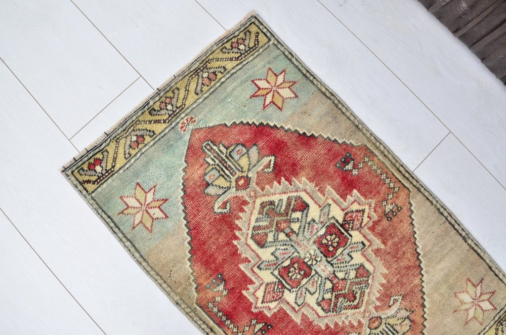 Vintage Style Farm House Door Mat Rug for sale at Pamono