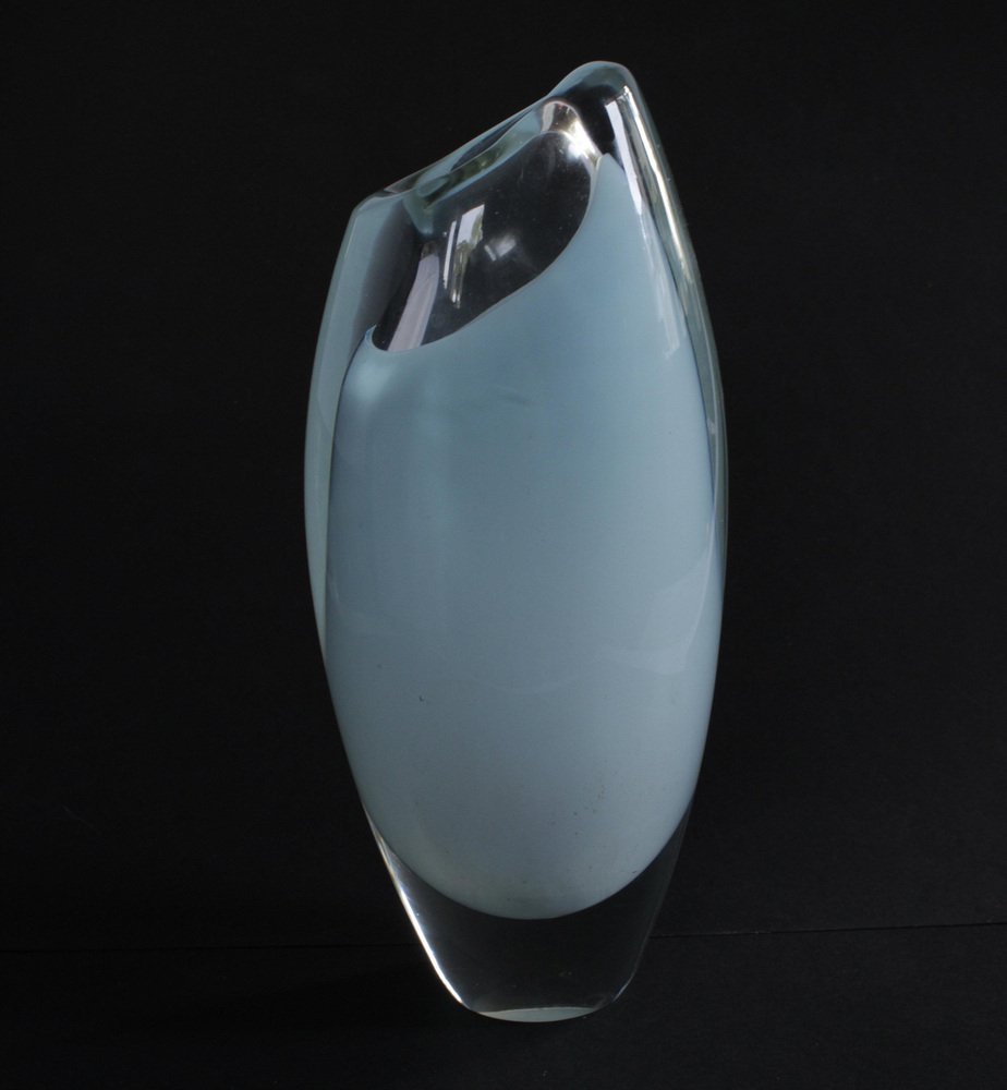 Light Blue Vase by Vicke Lindstrand, 1960s for sale at Pamono