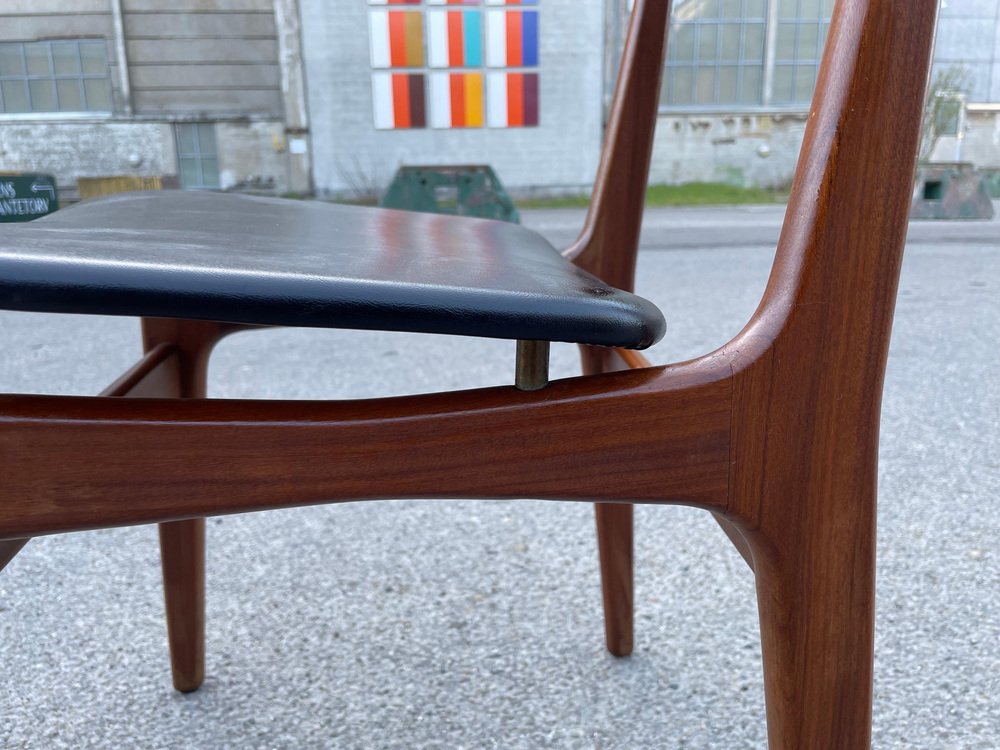 MidCentury Danish Chairs in Teak by Schiønning & Elgaard, 1960s, Set