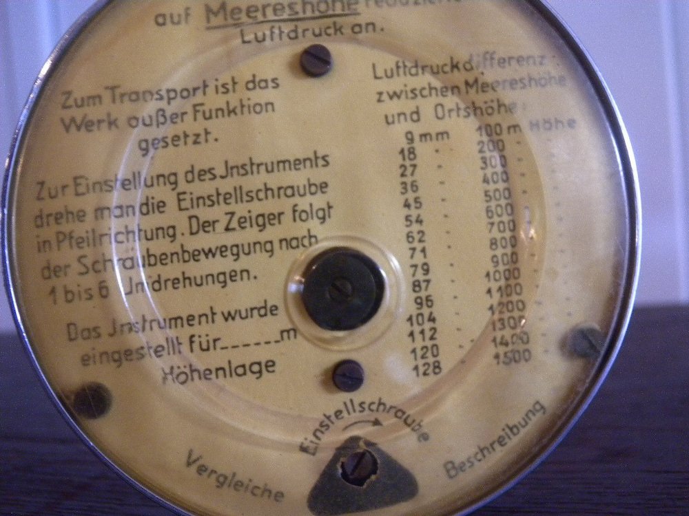 Bauhaus Art Deco Tisch Barometer aus Chrom von Zeiss Ikon, 1930er bei