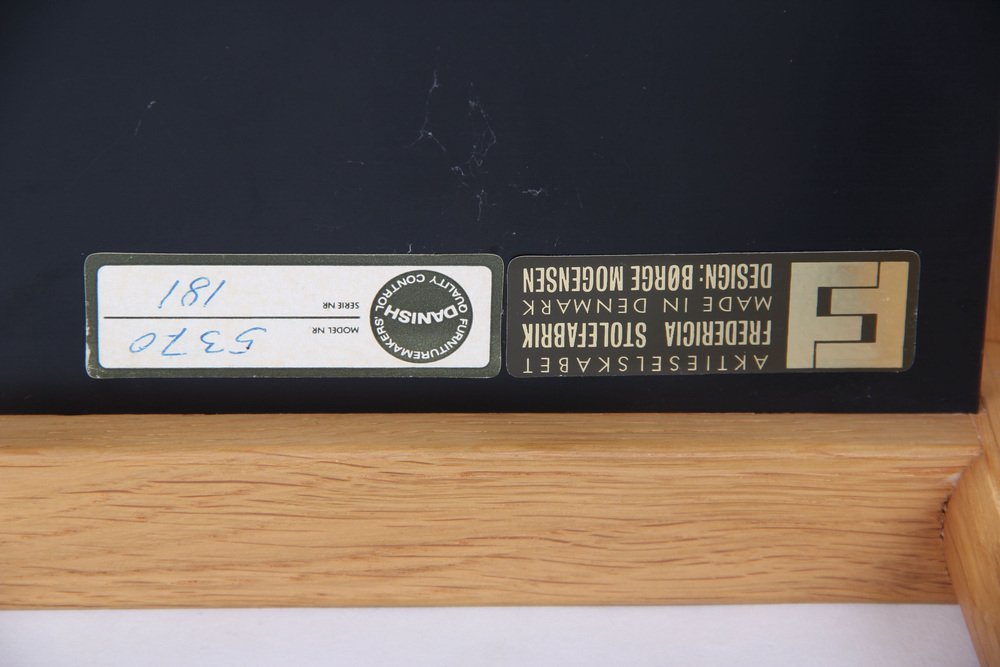 Modell Number 5370 Servierwagen aus Eiche von Børge Mogensen, 1981 bei ...