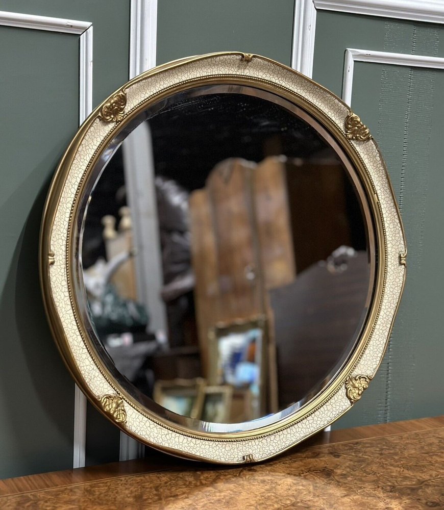 HandPainted White Round Wall Mirror with Gilt Detail for sale at Pamono
