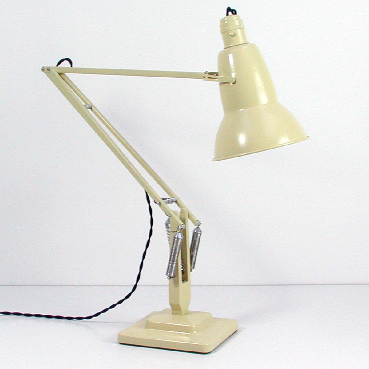 Industrial Anglepoise Table Lamp by George Carwandine for ... Industrial Anglepoise Table Lamp by George Carwandine for ...