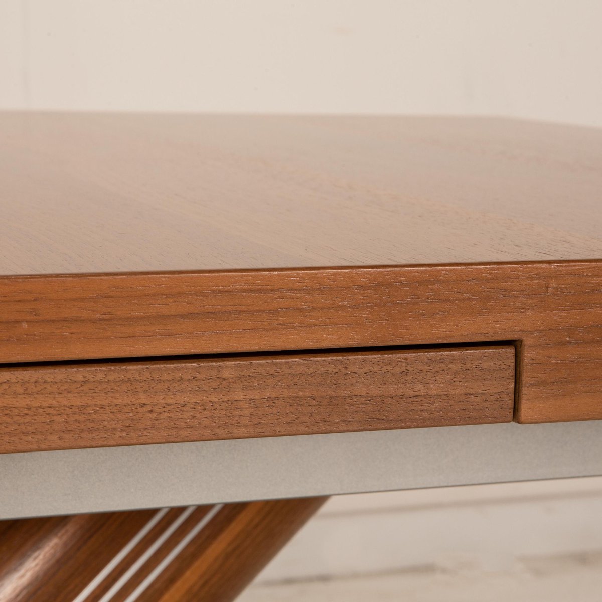 Dining Table in Brown Wild Oak from Musterring Rosario for sale at Pamono