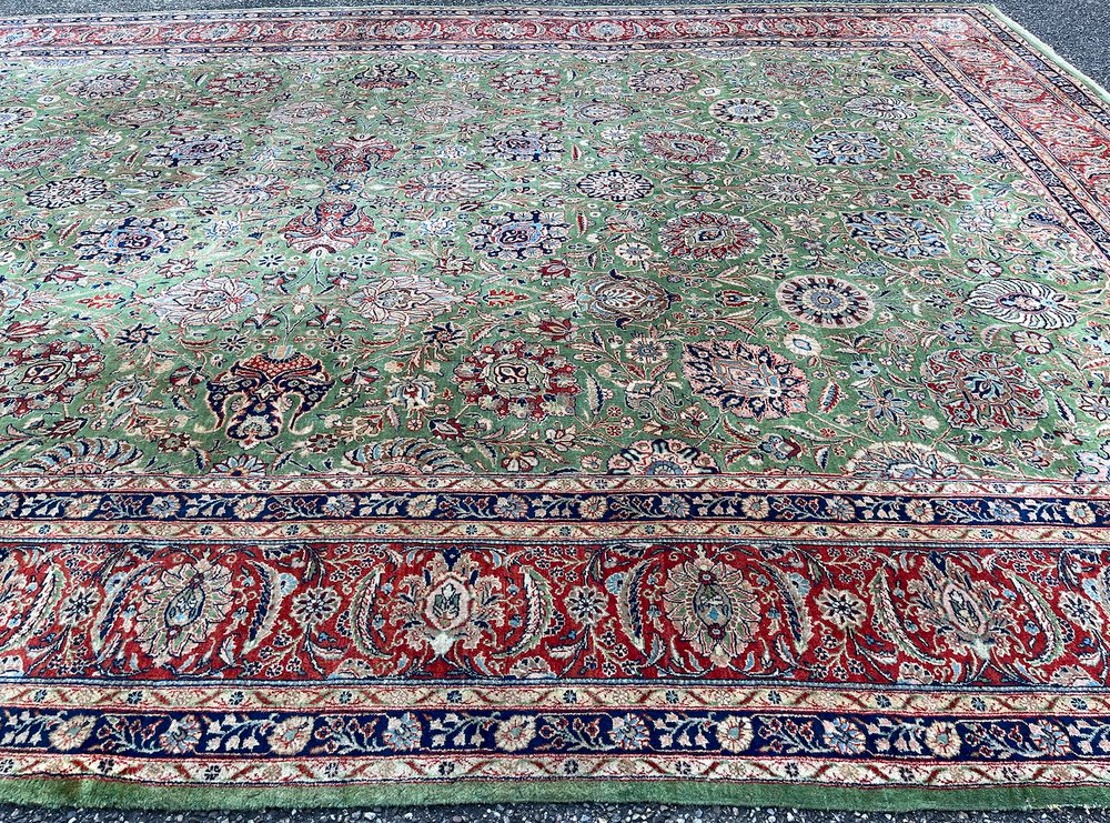 Large Shah Abbas Tabriz Rug, 1940s for sale at Pamono