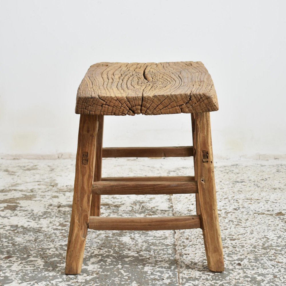 Antique Rustic Elm Side Table, 1920s for sale at Pamono