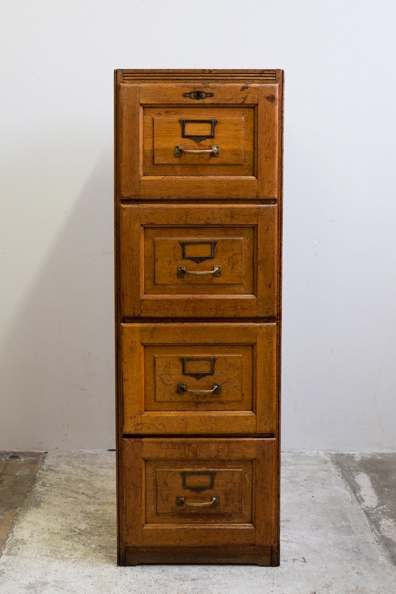 Vintage Eichenholz Aktenschrank bei Pamono kaufen