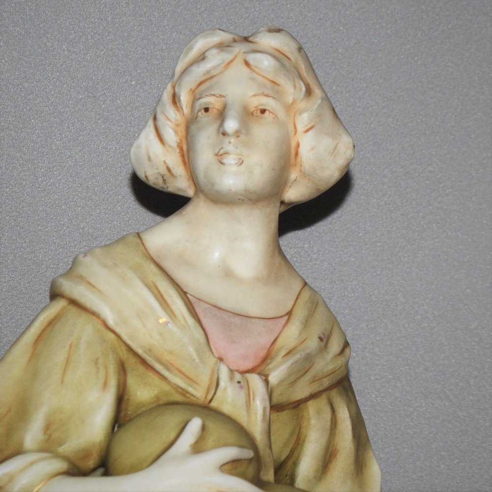 Böhmische Patera Obstschale mit Frauenfigur, 1920er bei Pamono kaufen