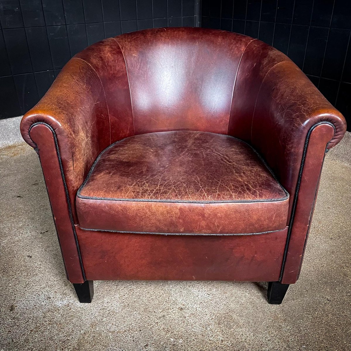 Vintage Art Deco Style Armchair in Chestnut Red Leather for sale at Pamono