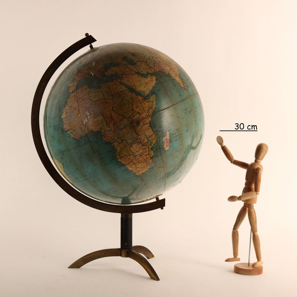 Vintage Terrestrial Plastic Globe for sale at Pamono