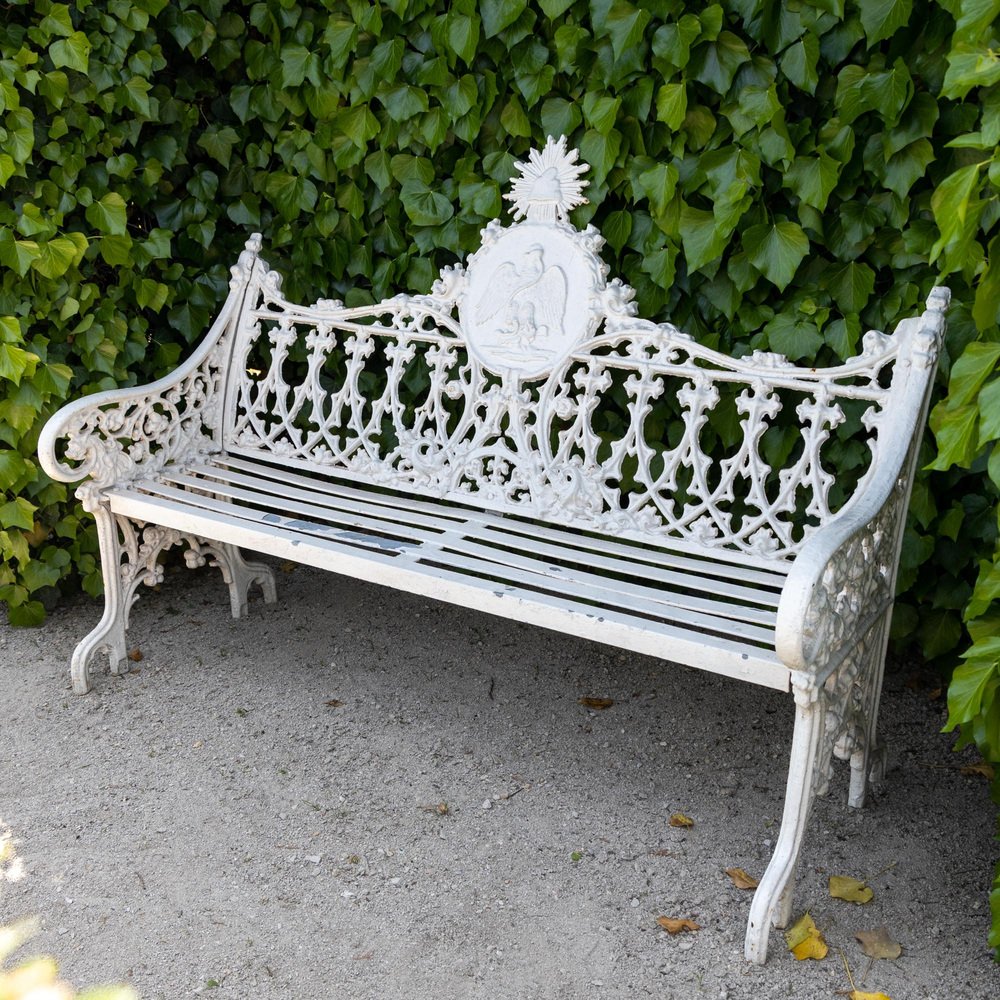 White Garden Bench in Cast Iron for sale at Pamono