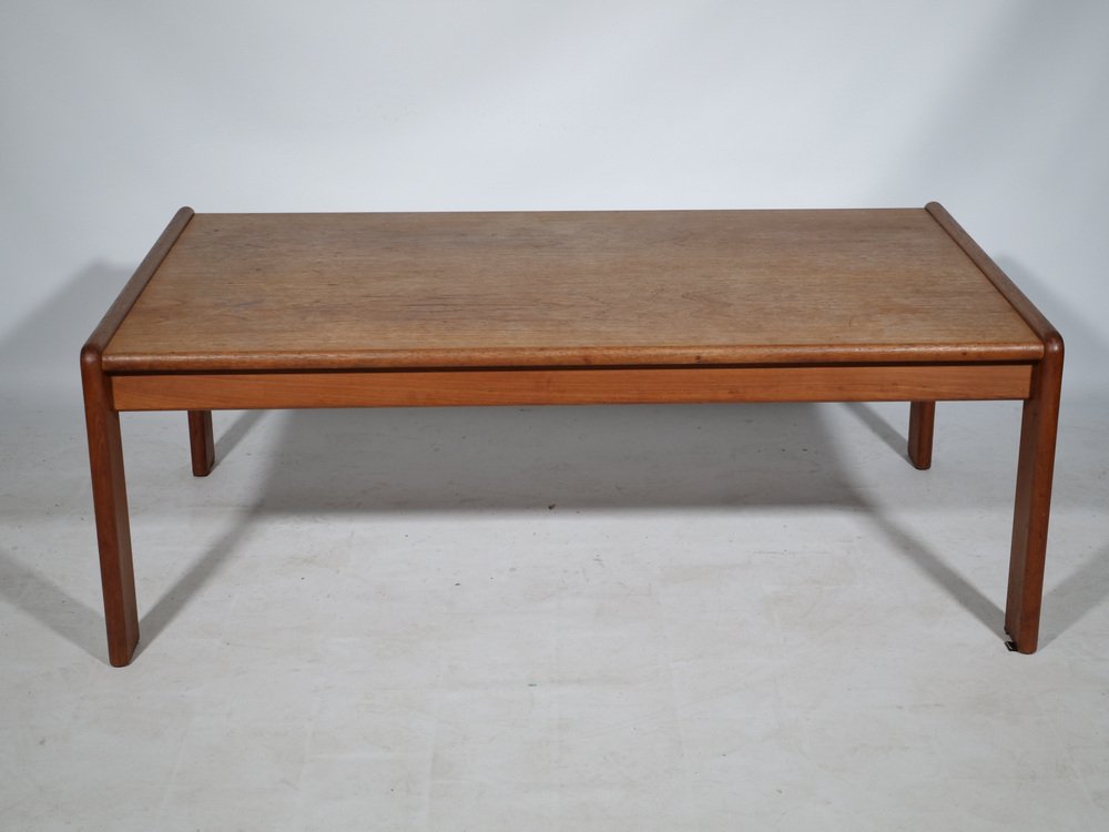 Teak Couchtisch von EMC Möbler, 1970er bei Pamono kaufen