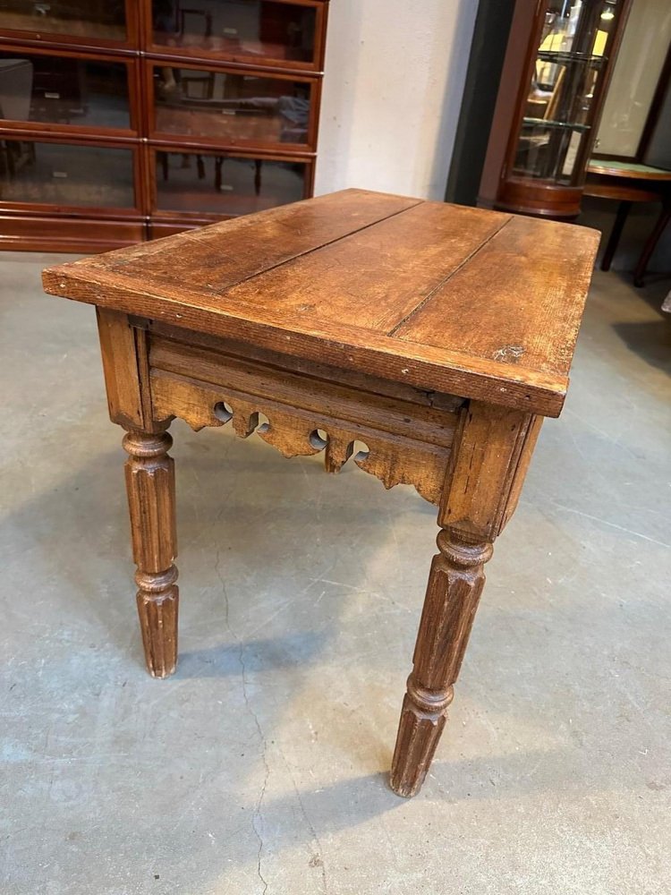 Small Antique French Table for sale at Pamono
