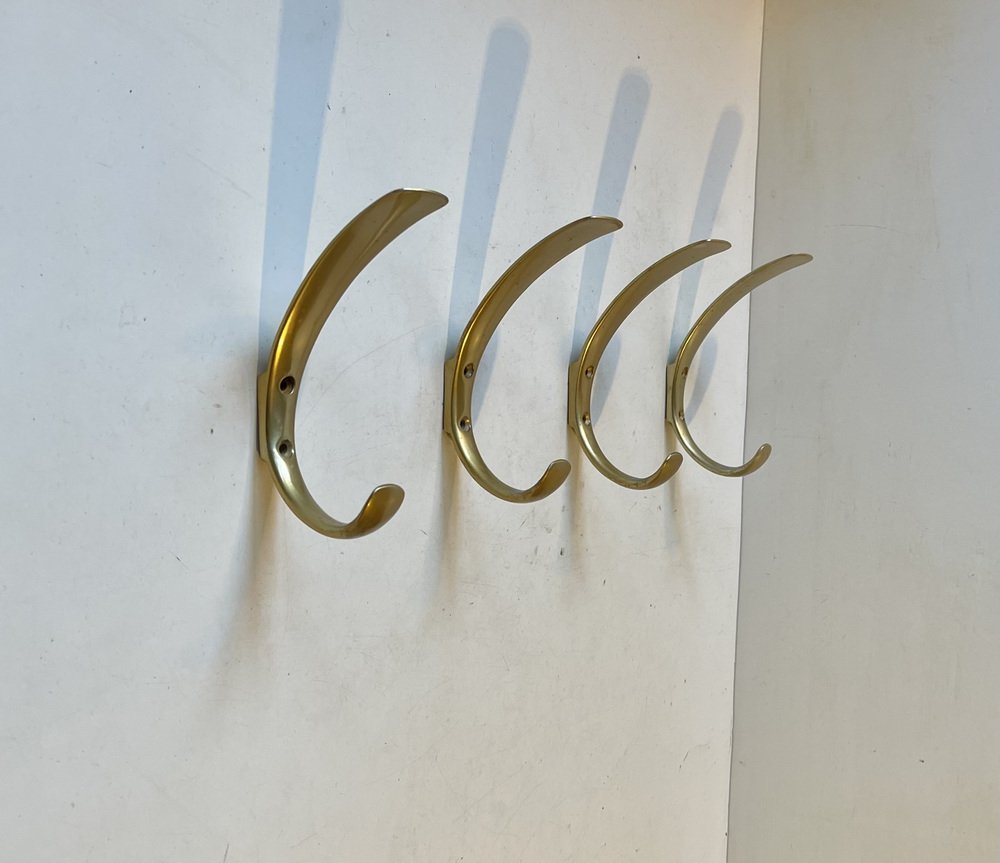 Mid-Century Scandinavian Coat Hooks, 1960s, Set of 4 for sale at Pamono