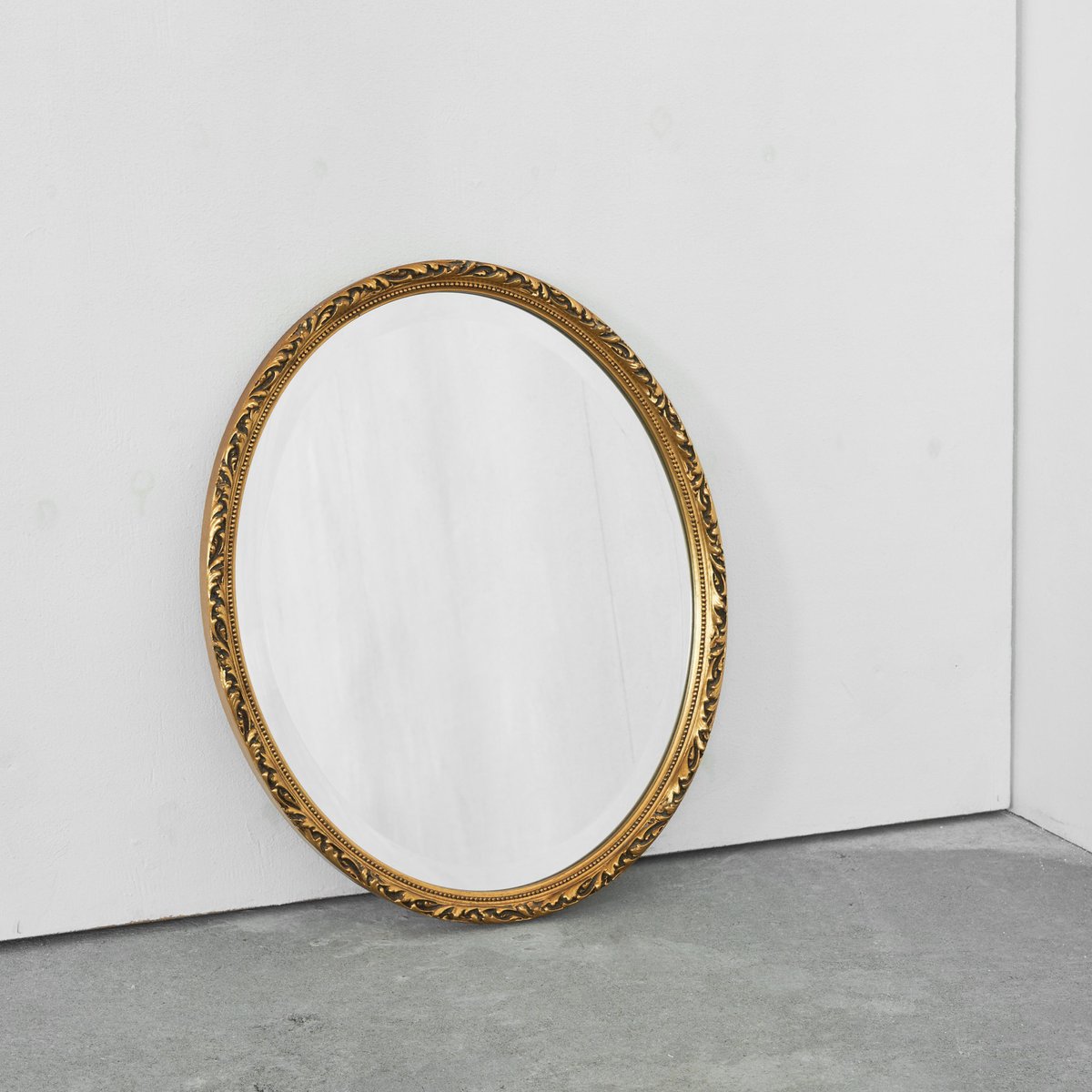Oval Mirror in Gold Painted Wood, 1960s for sale at Pamono